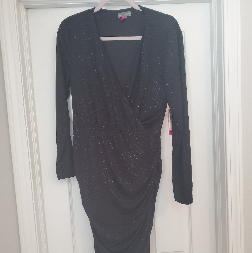 Vince Camuto

Ruched Faux-Wrap Dress